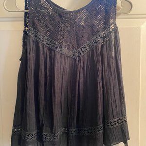 Free People One Black Flowy Tank (black) – XS